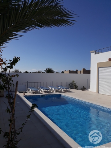 L 237 -                            Sale
                           Villa avec piscine Djerba